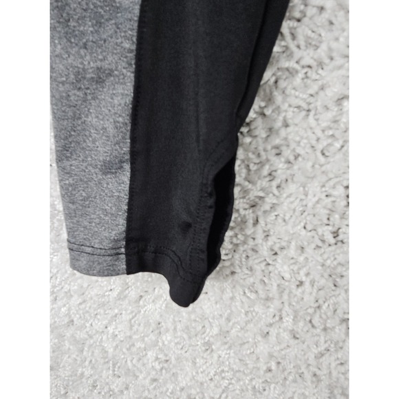 PINK Victoria's Secret Ultimate Half Zip Athletic Pullover Top SZ XS Thumbholes - Picture 13 of 14